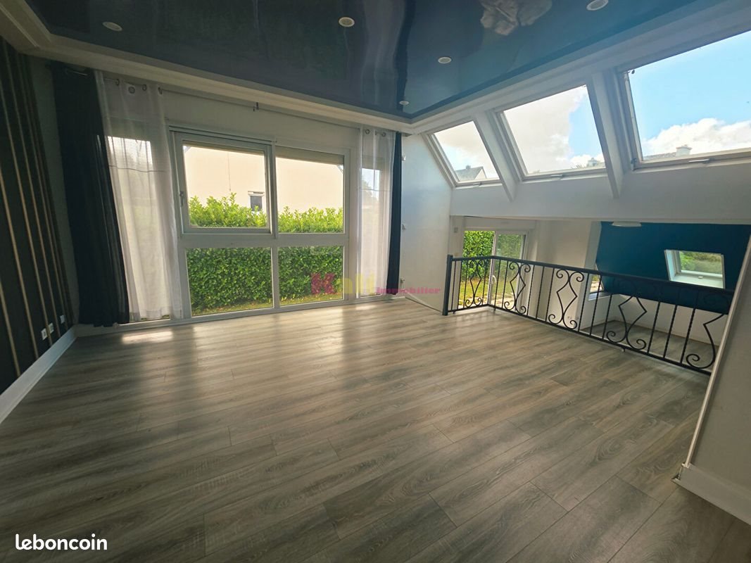 Maison à vendre, 198m², Kersaint-Plabennec