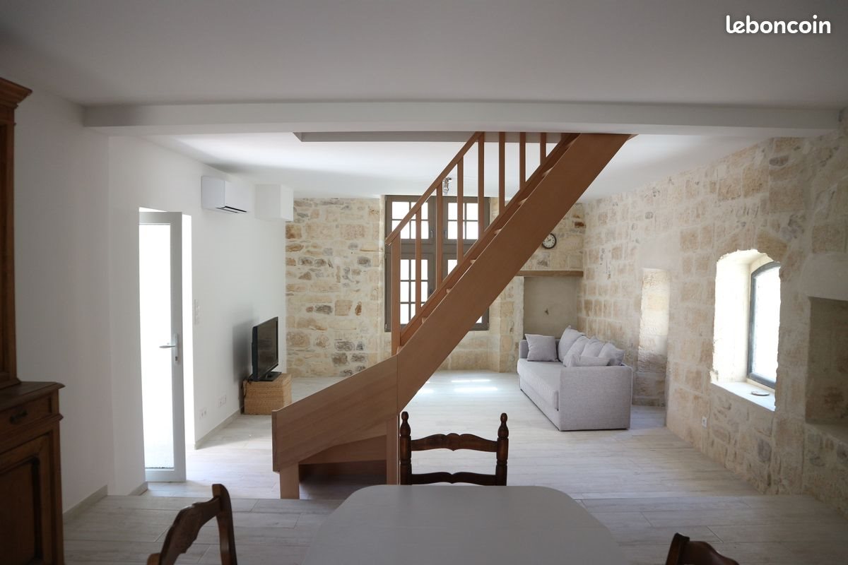 Appartement à louer, 88m², Vallabrègues