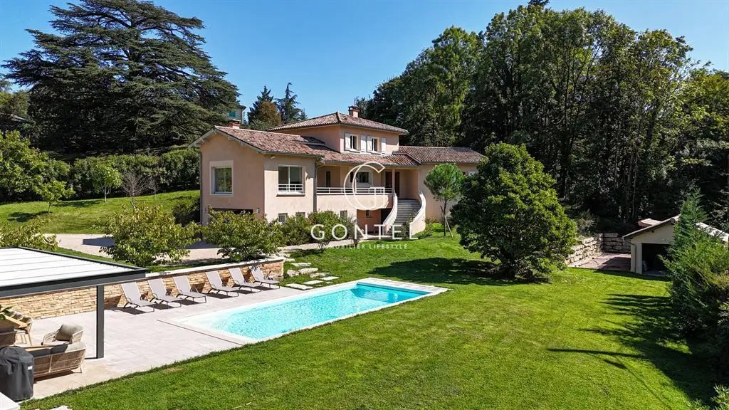 Maison à vendre, 208m², Saint-Cyr-au-Mont-d'Or