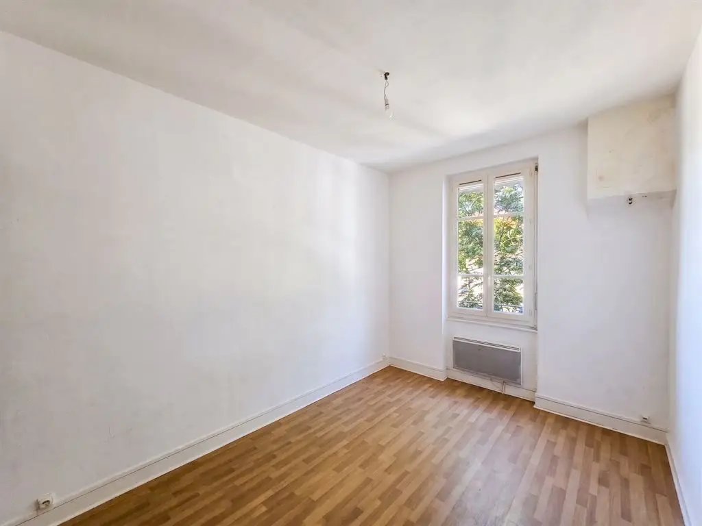 Appartement à vendre, 350m², Vénissieux