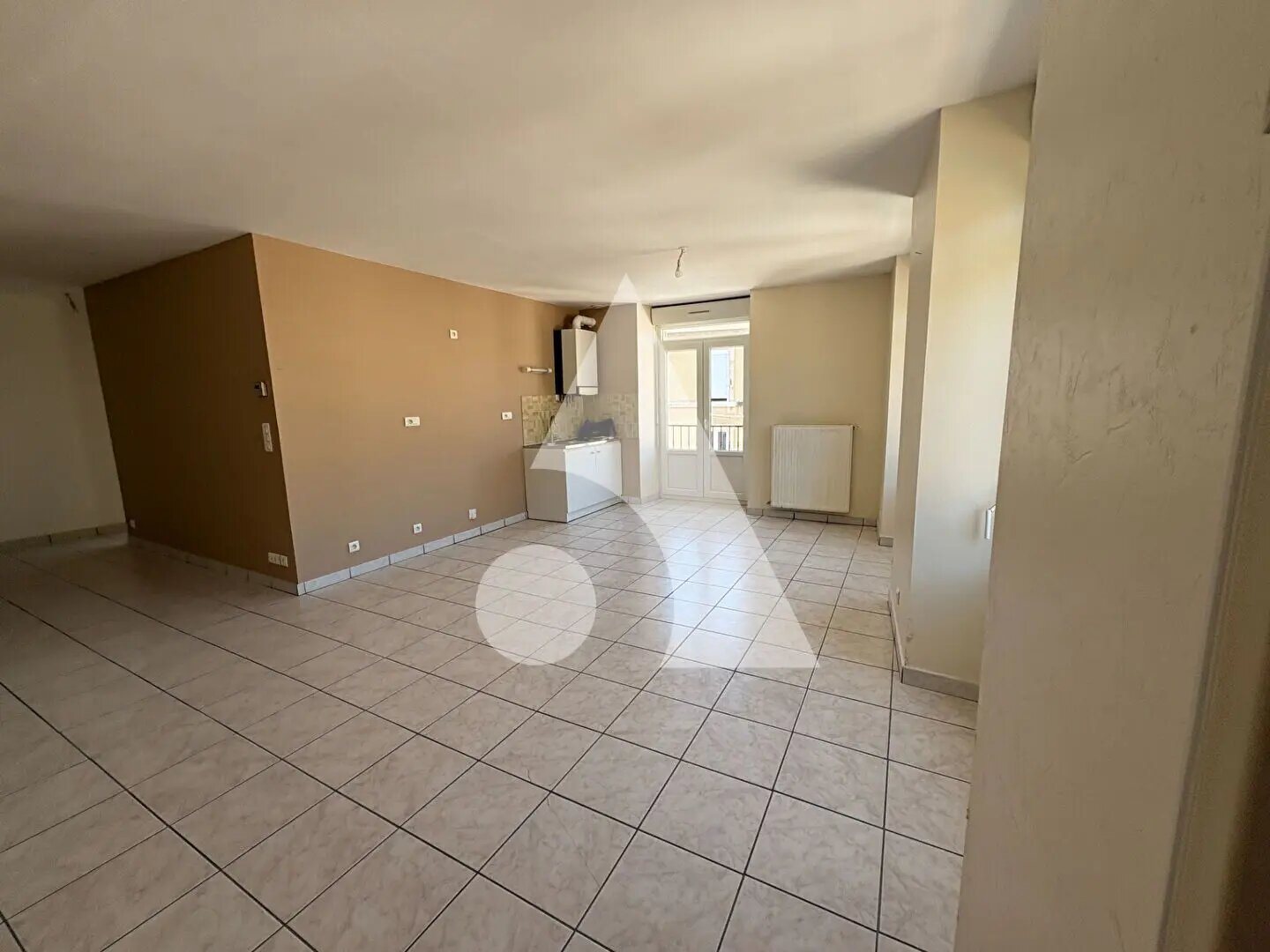 Appartement à vendre, 68m², Vals-les-Bains