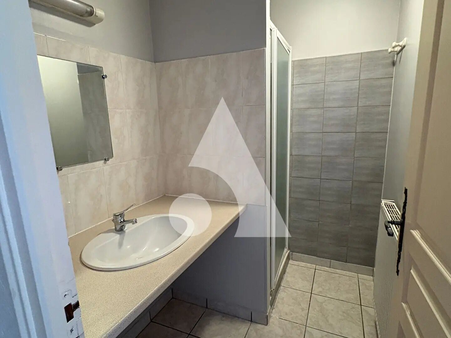Appartement à vendre, 68m², Vals-les-Bains