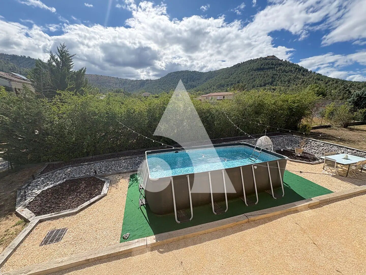 Maison à vendre, 132m², Vesseaux