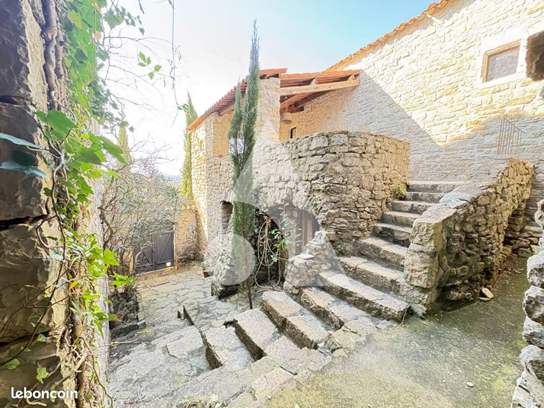 Maison à vendre, 133m², Grospierres