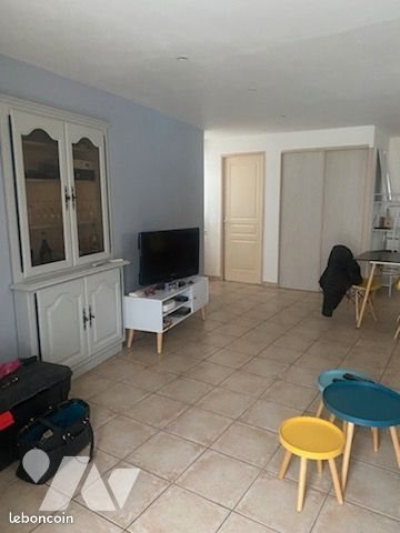 Maison à louer, 74m², Saint-Hippolyte-du-Fort