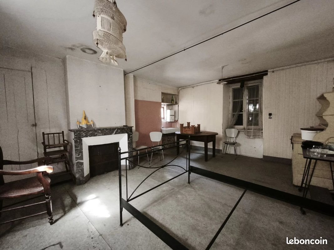 Maison à vendre, 151m², Broquiès