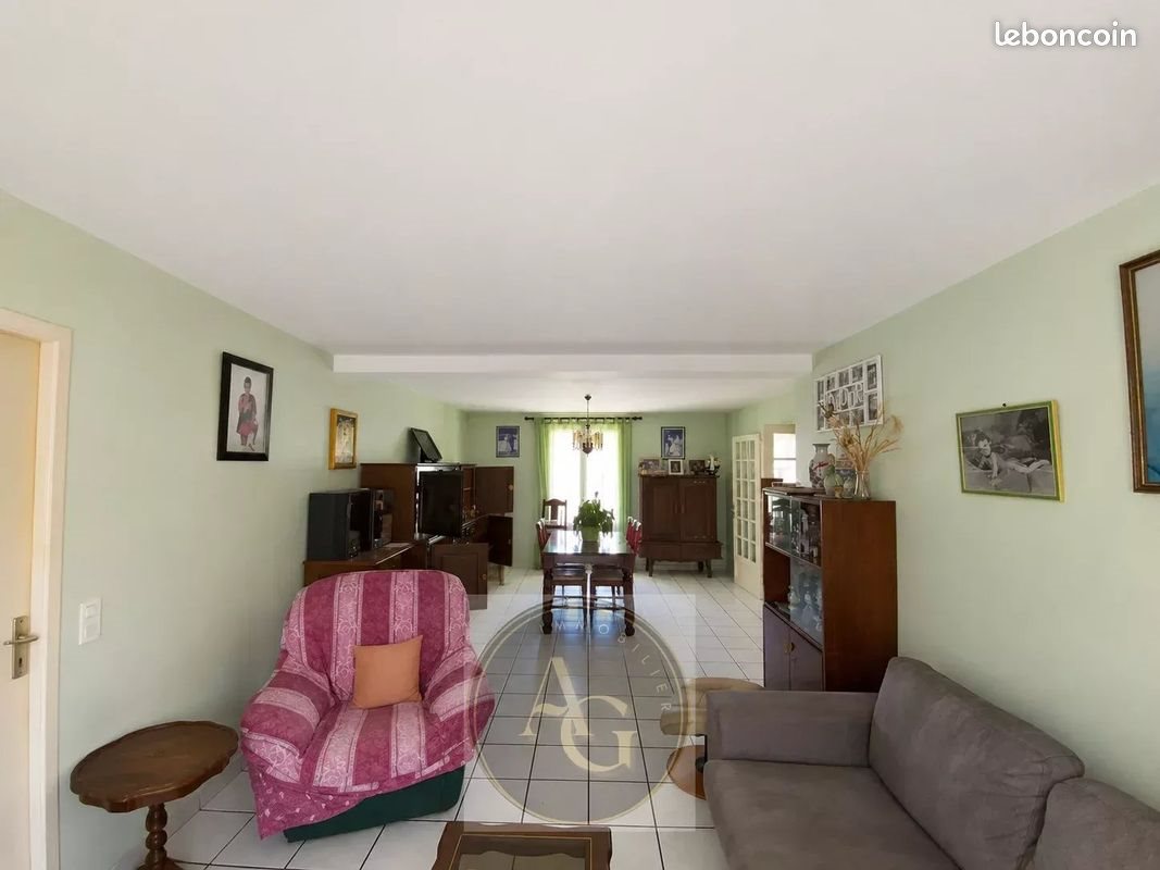 Maison à vendre, 111m², Fendeille