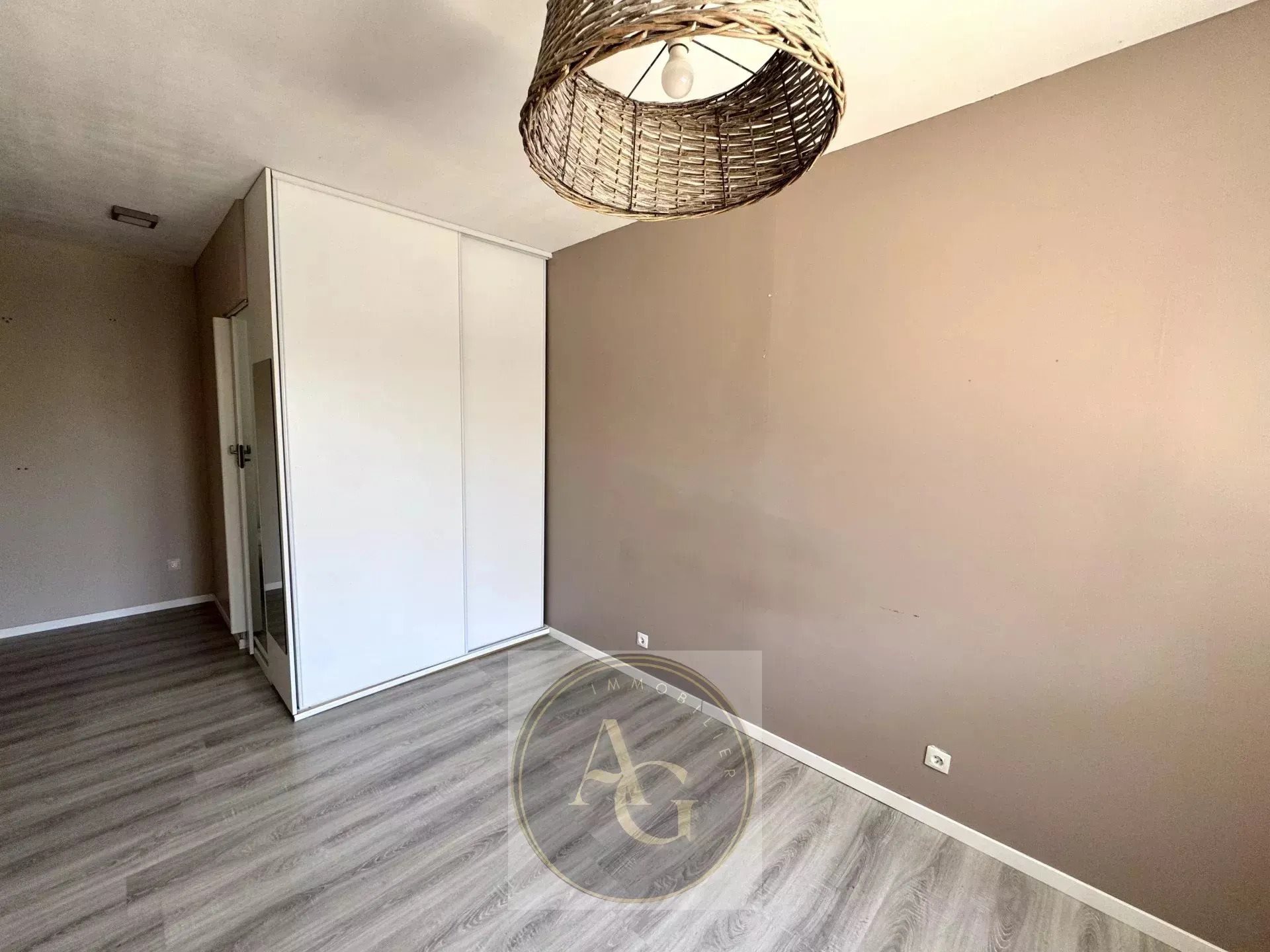 Maison à vendre, 168m², Villeneuve-la-Comptal