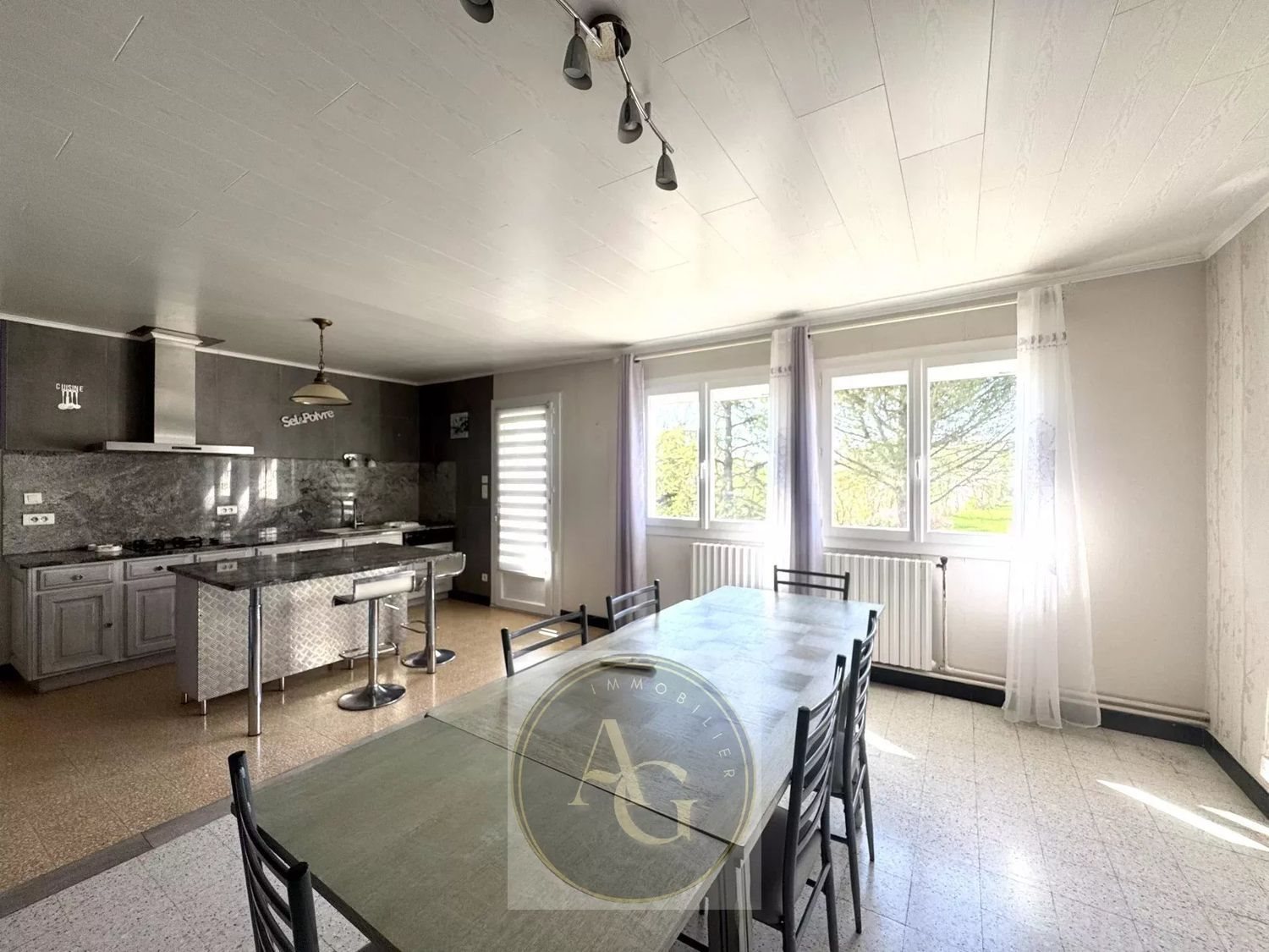 Maison à vendre, 170m², Auriac-sur-Vendinelle