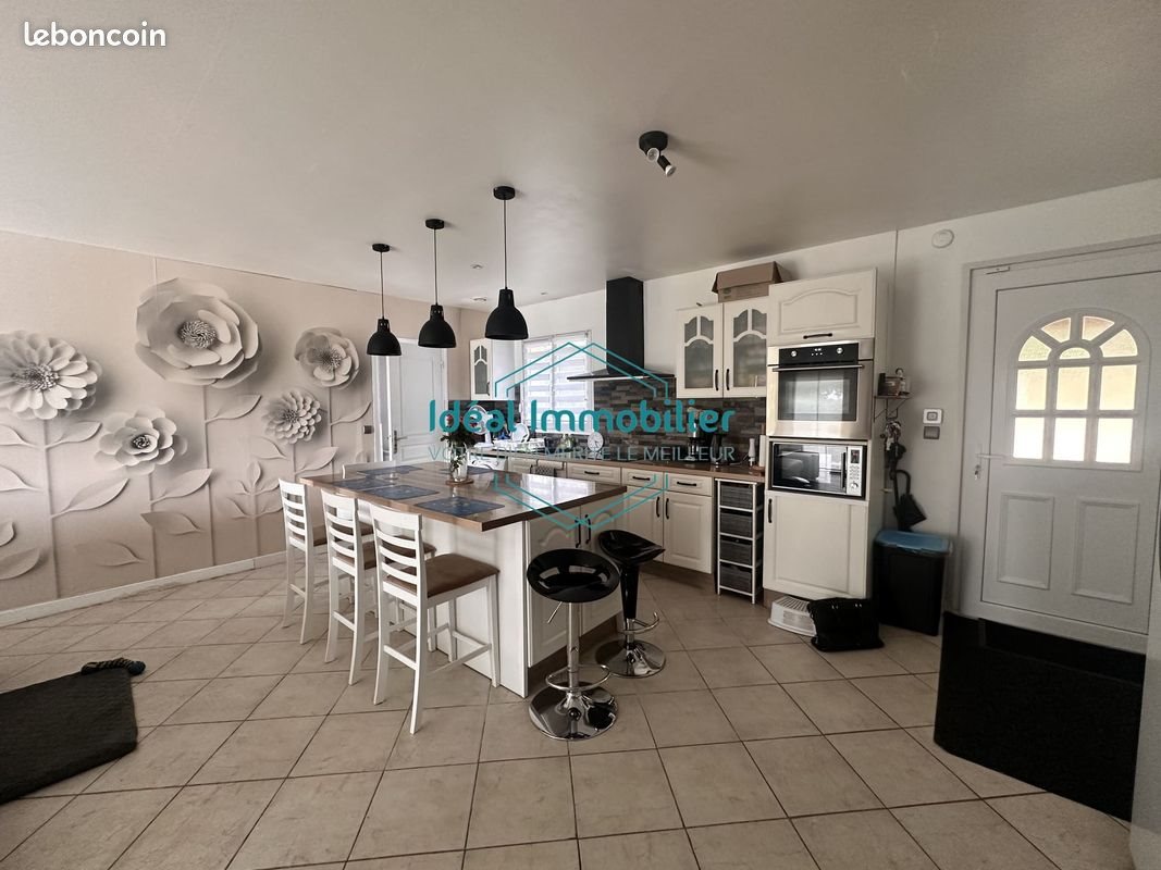 Maison à vendre, 89m², La Salvetat-Peyralès