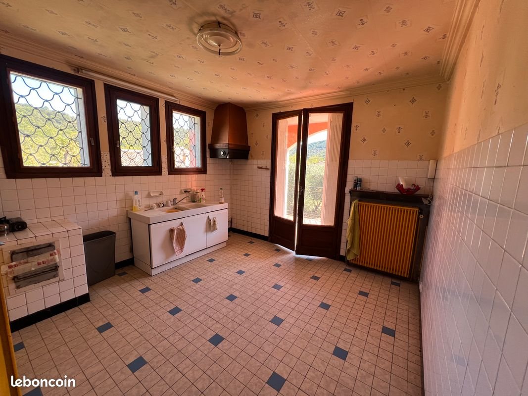 Maison à vendre, 162m², Lalevade-d'Ardèche
