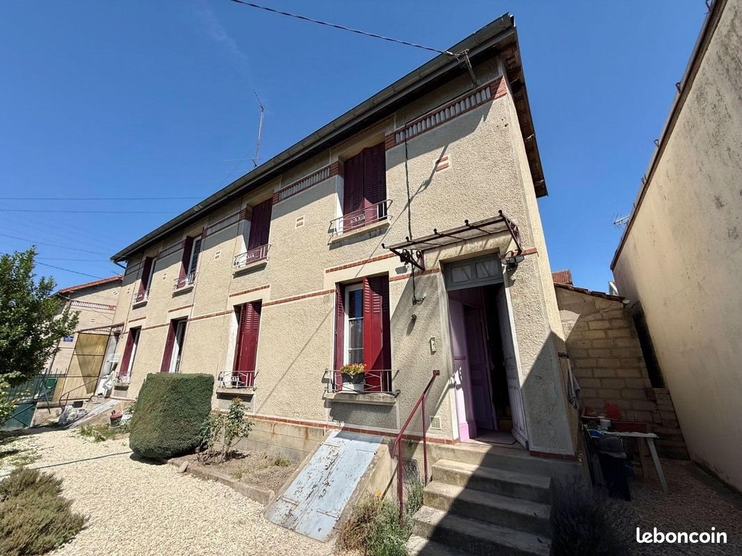 Maison à vendre, 117m², Sainte-Savine