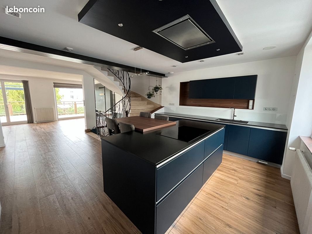 Maison à louer, 159m², Brest