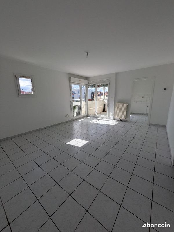 Appartement à vendre, 49m², Saint-Genest-Lerpt