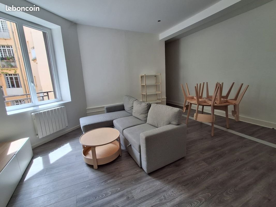 Appartement à louer, 57m², Saint-Étienne