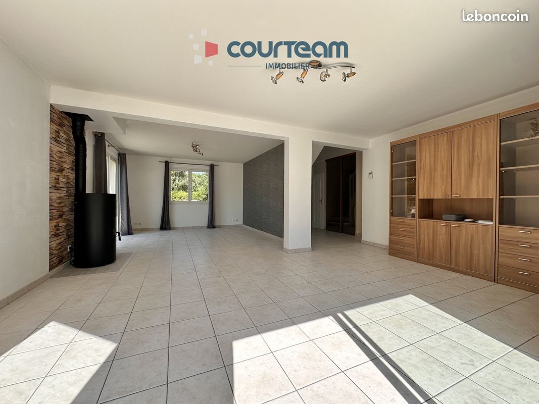 Maison à vendre, 166m², Mouen
