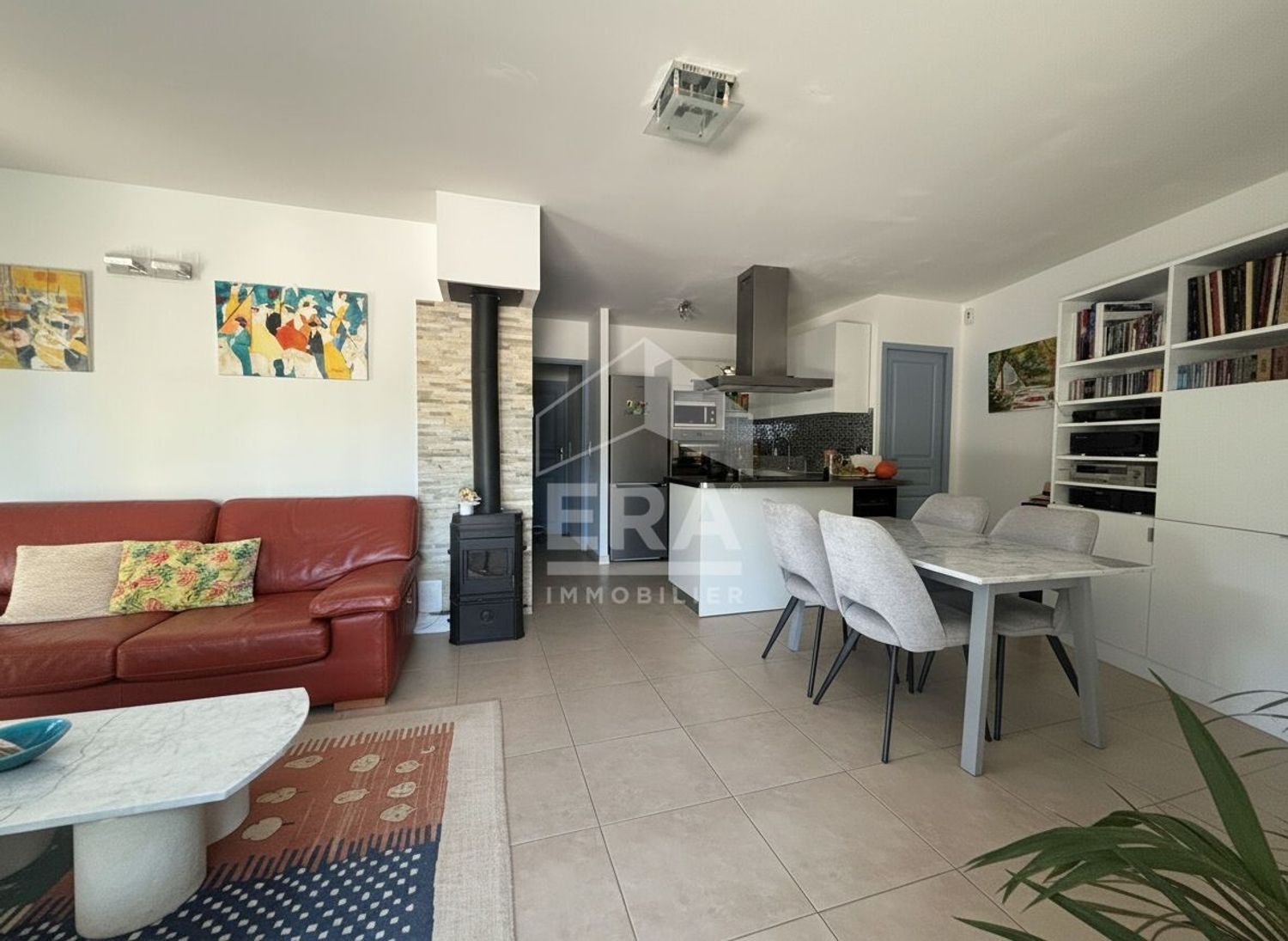 Maison à vendre, 76m², Alleins