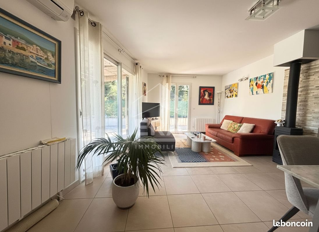 Maison à vendre, 76m², Alleins