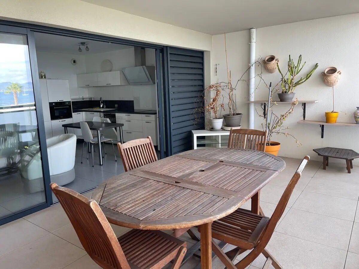 Appartement à louer, 60m², La Ciotat