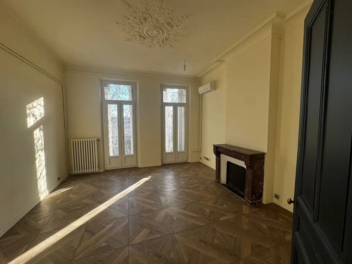 Appartement à louer, 145m², Toulon