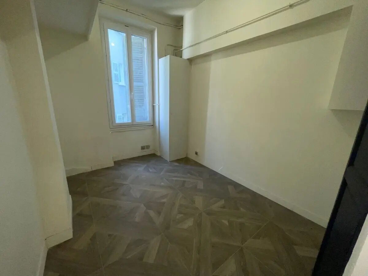 Appartement à louer, 145m², Toulon