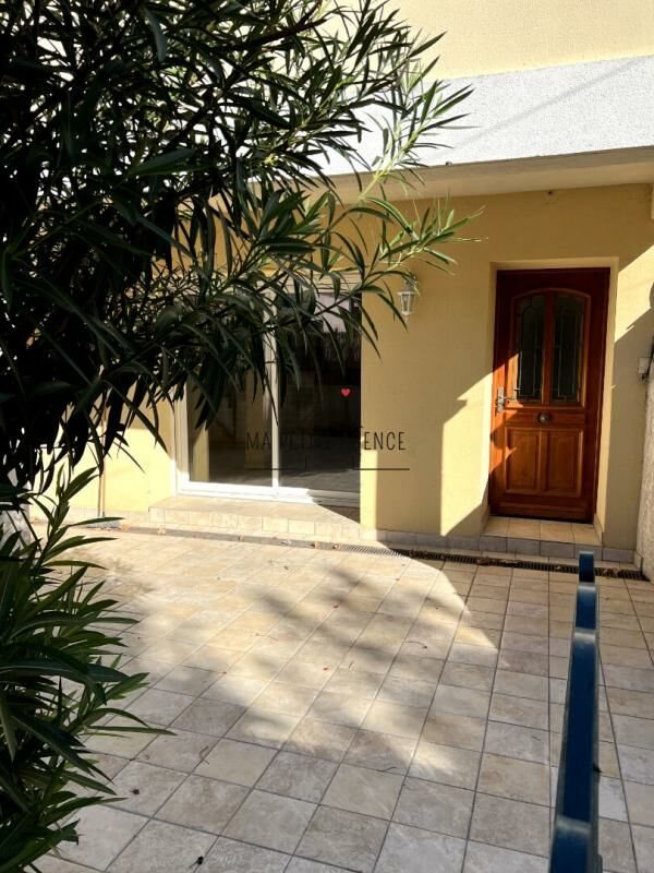Appartement à louer, 68m², Gignac-la-Nerthe