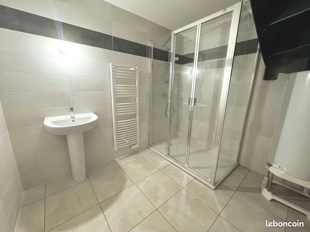 Appartement à louer, 60m², Pélussin