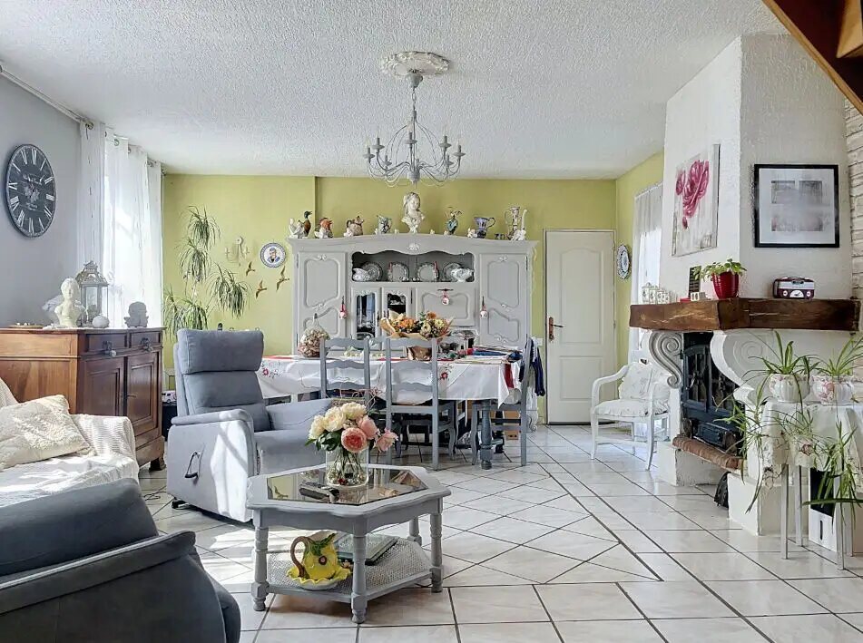 Maison à vendre, 110m², La Ménitré
