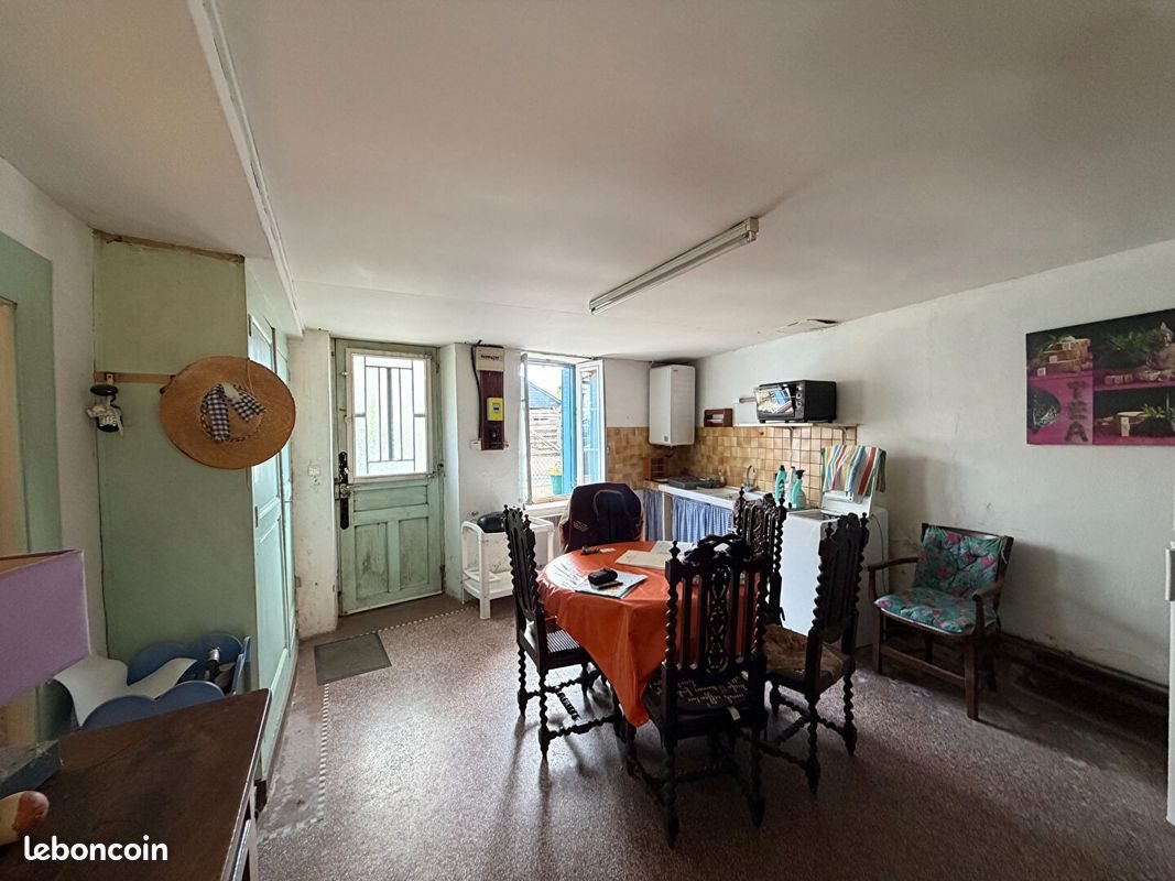 Maison à vendre, 39m², Baugé