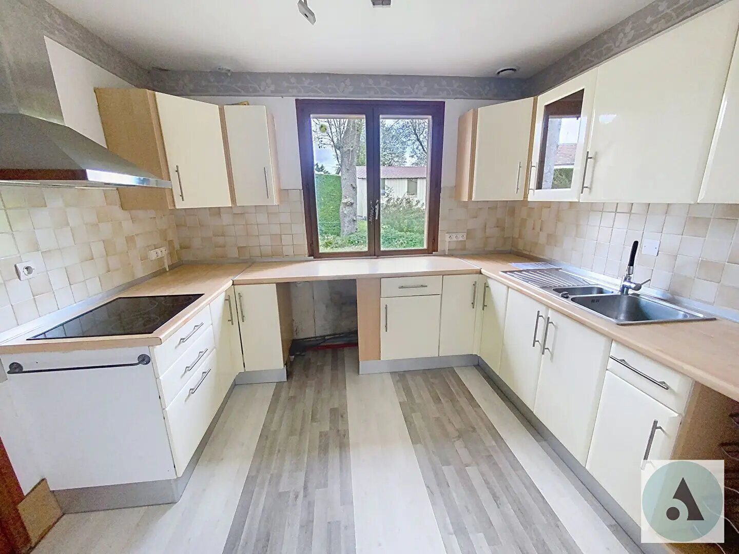 Maison à vendre, 118m², Hérouvillette