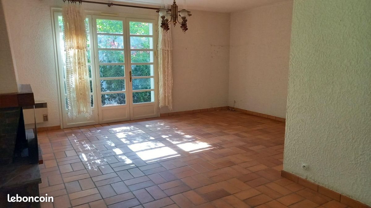 Maison à vendre, 127m², Vic-sur-Cère