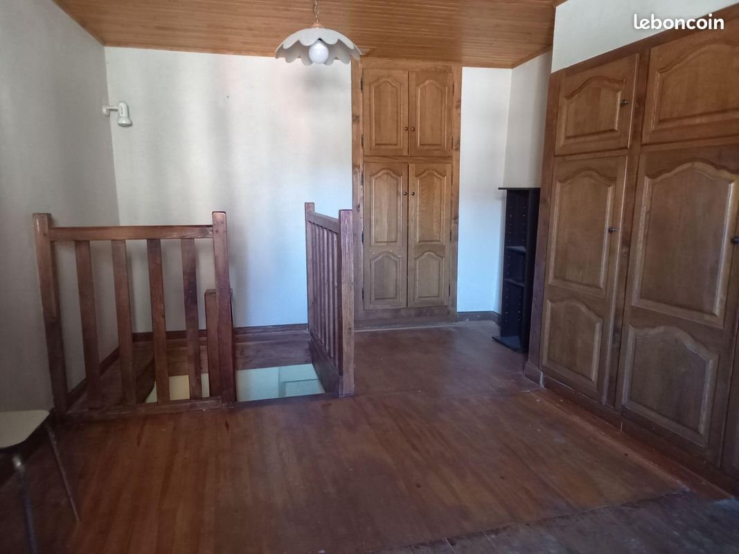 Maison à vendre, 46m², Vic-sur-Cère