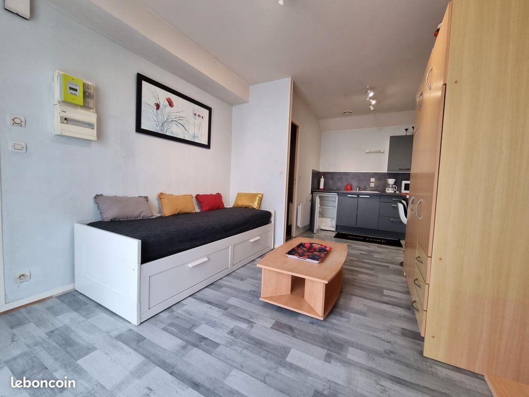Appartement à louer, 21m², Caen