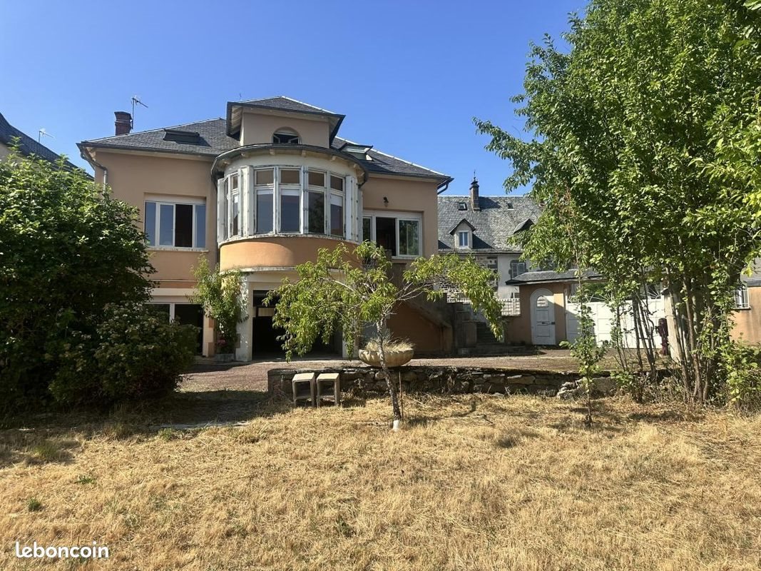 Maison à vendre, 146m², Neuvéglise