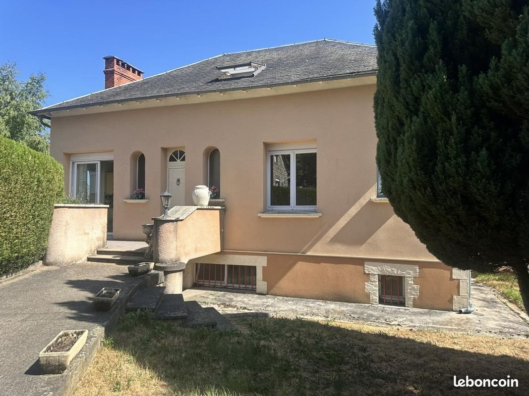 Maison à vendre, 146m², Neuvéglise