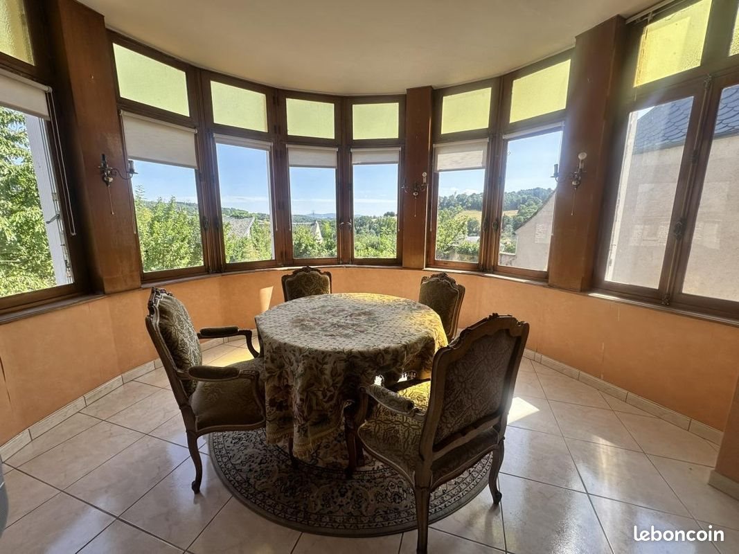 Maison à vendre, 146m², Neuvéglise