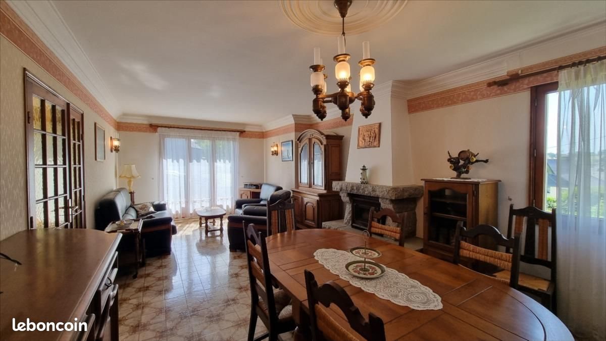 Maison à vendre, 121m², Callac