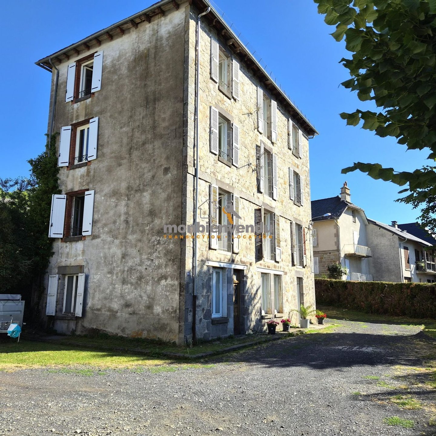 Maison à vendre, 279m², Vic-sur-Cère