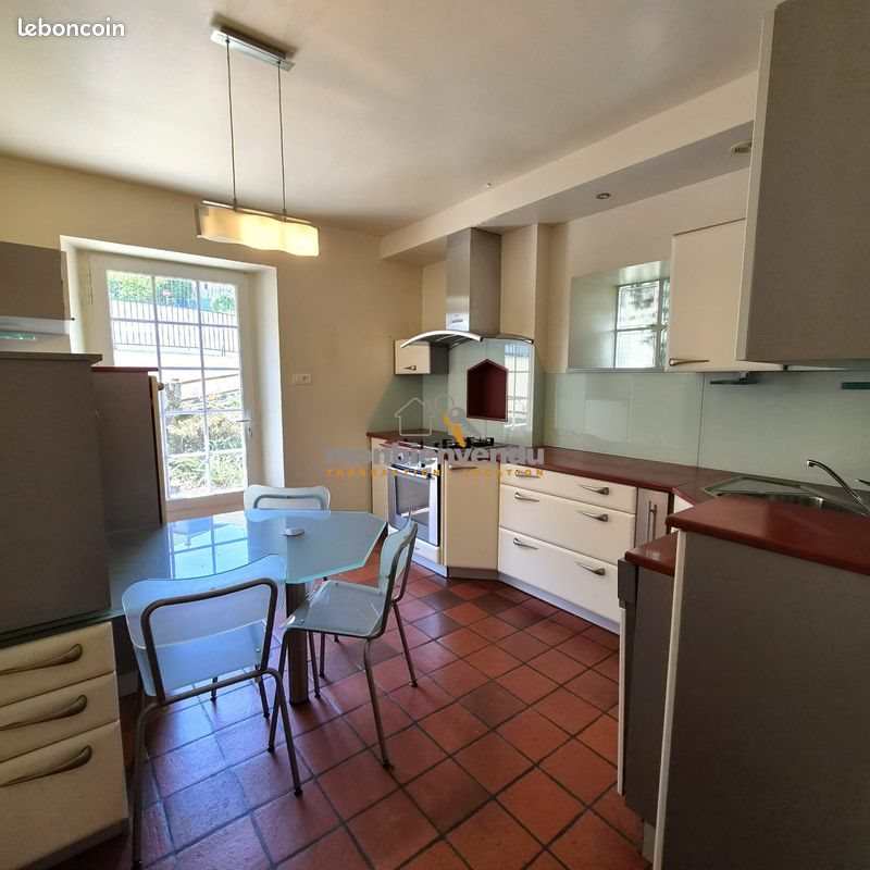 Maison à vendre, 158m², Montsalvy