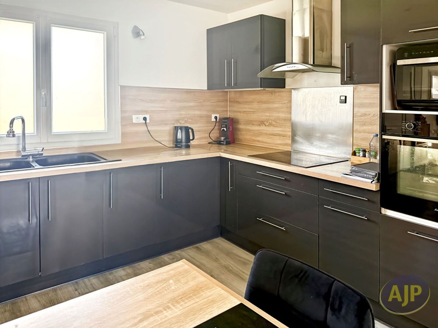 Maison à vendre, 107m², Carbon-Blanc
