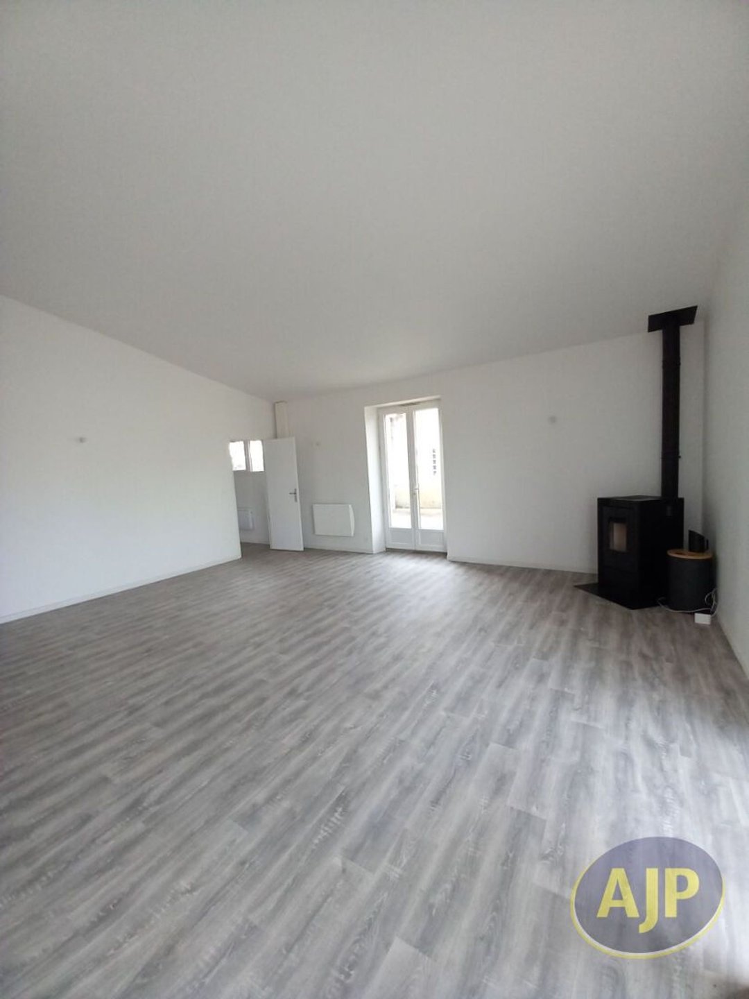 Maison à louer, 111m², Gaillan-en-Médoc
