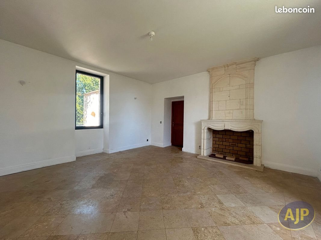 Maison à louer, 153m², Fronsac