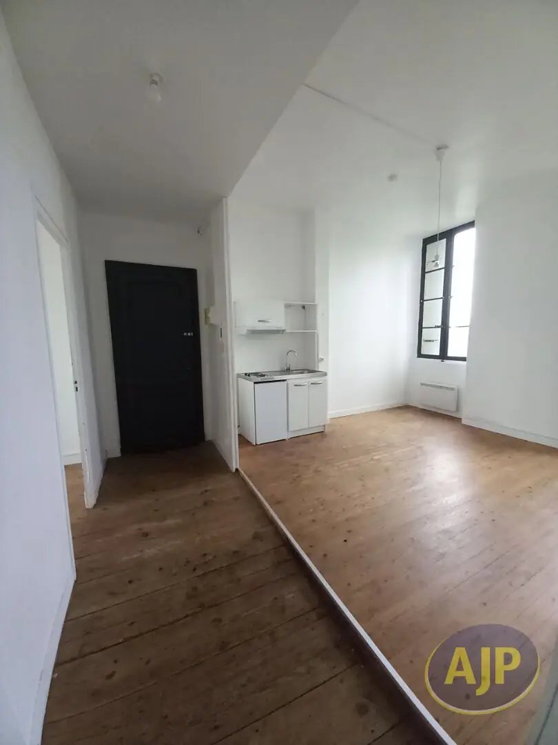 Appartement à louer, 57m², Lesparre-Médoc