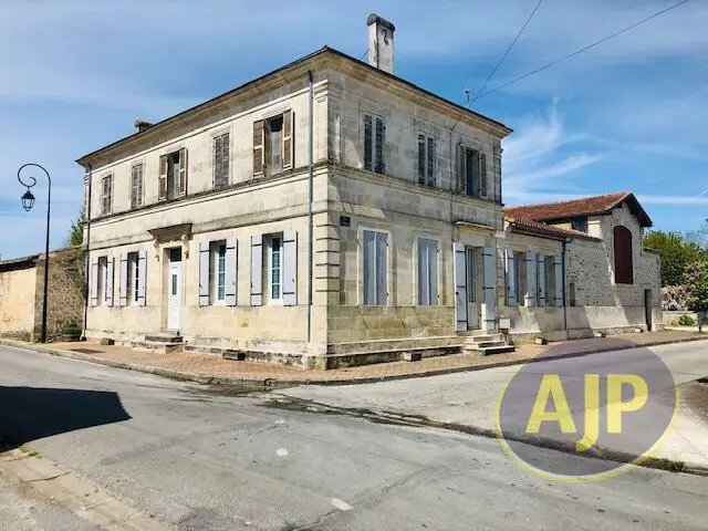 Maison à vendre, 230m², Blaignan