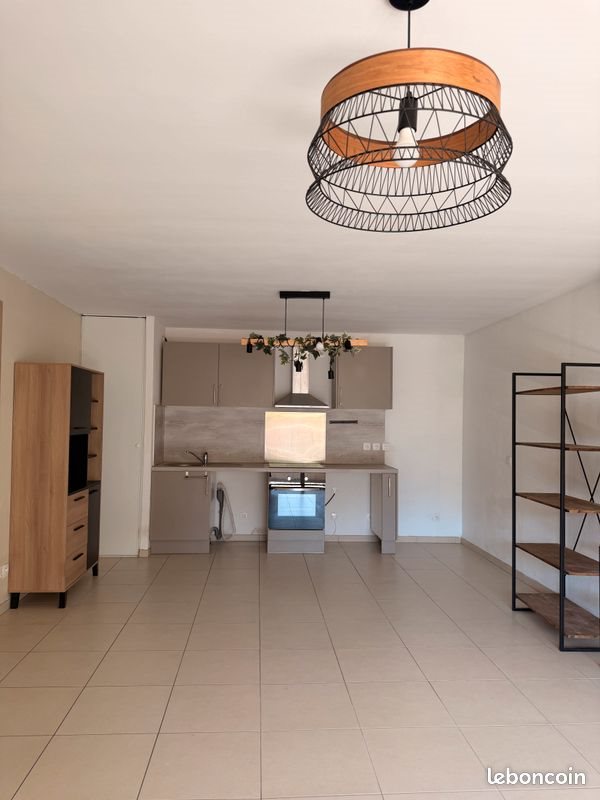 Appartement à louer, 71m², Penta-di-Casinca
