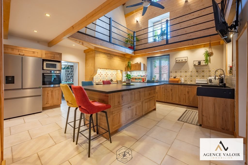 Maison à vendre, 224m², Mercy-le-Haut