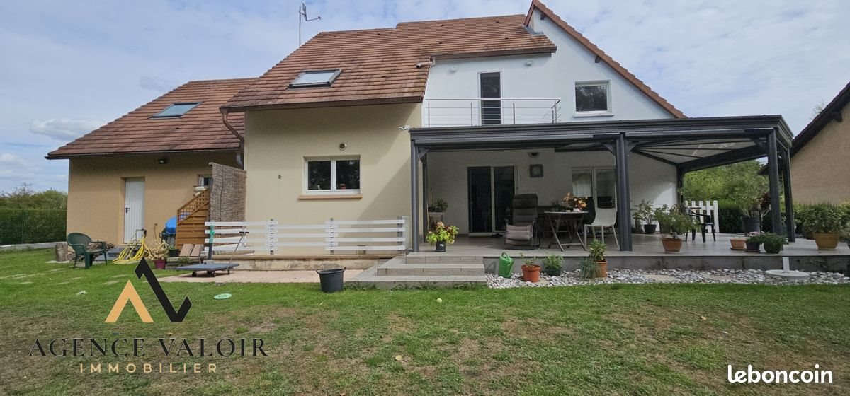 Maison à vendre, 189m², Neufgrange