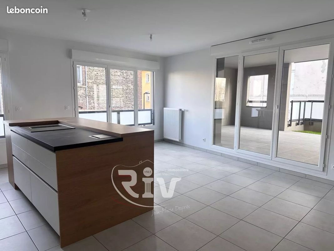 Appartement à louer, 85m², Saint-Romain-en-Gal