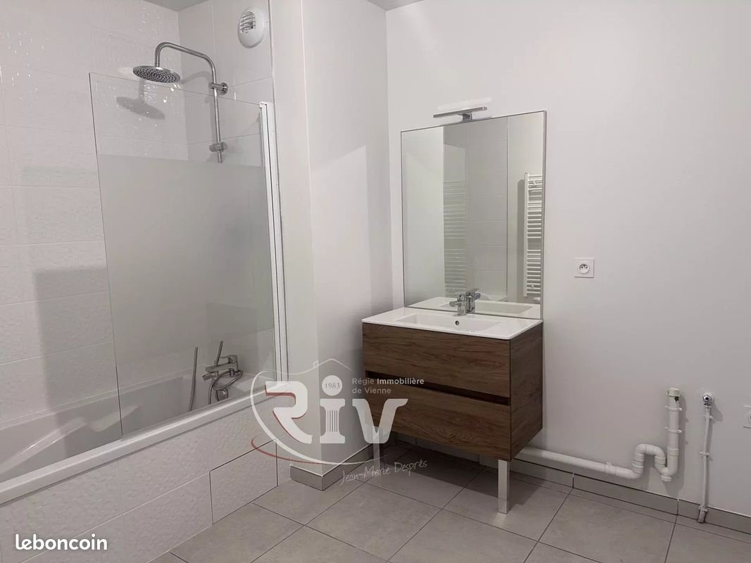 Appartement à louer, 85m², Saint-Romain-en-Gal
