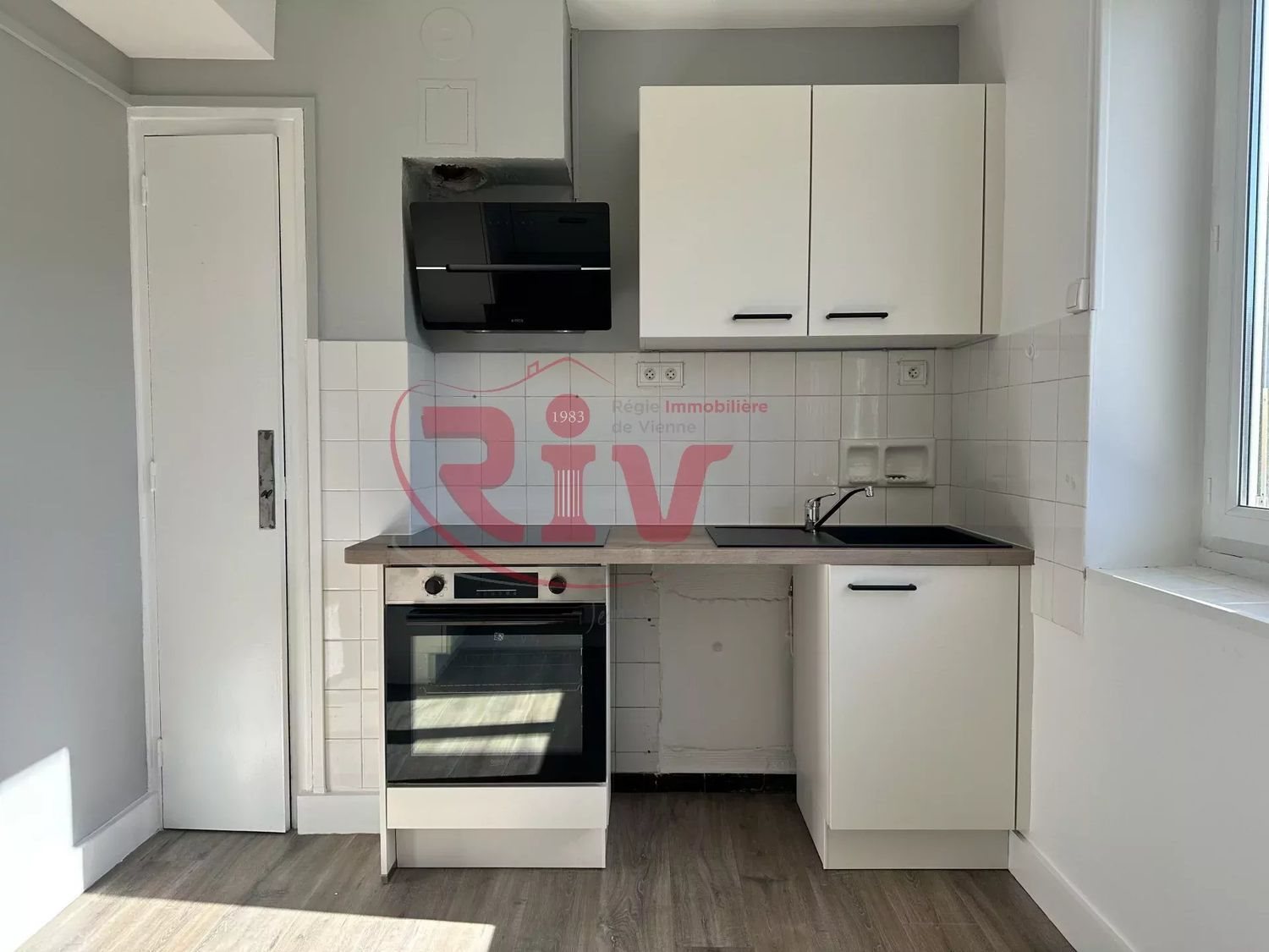 Appartement à louer, 83m², Septème